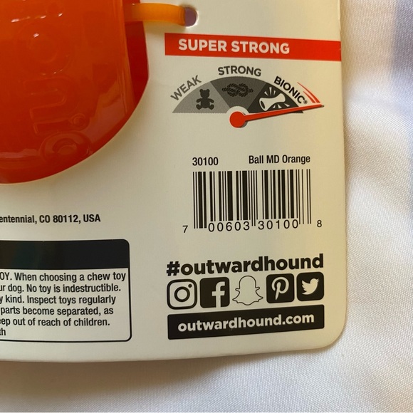 BIONIC Ball Dog Toy 3-Pack! - Supernatural Strong, Size Medium 15-35lb Pups - Picture 5 of 6